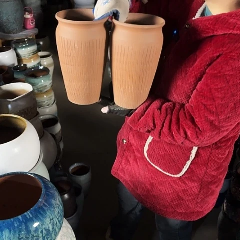 口14高20瑕疵盆子。