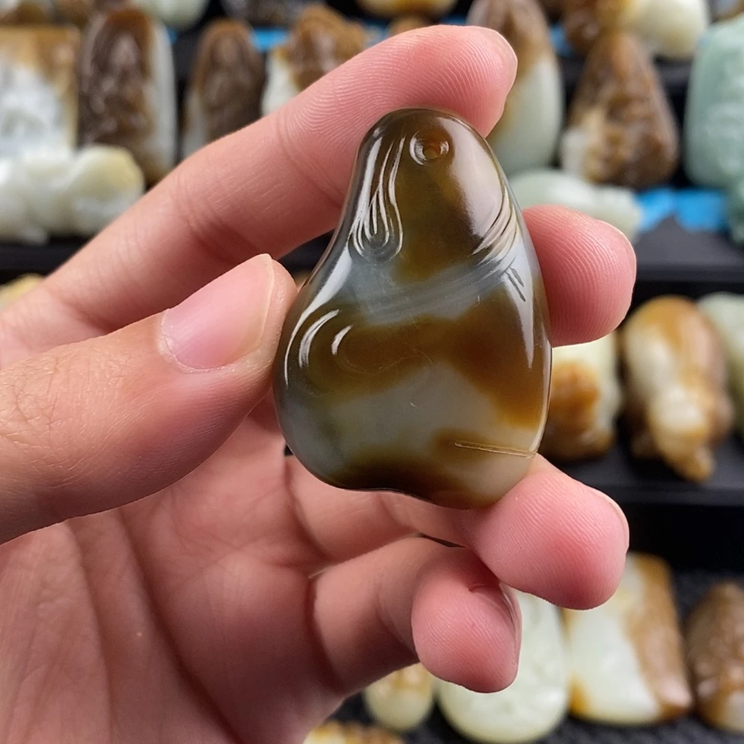 和田玉挂件未镶嵌