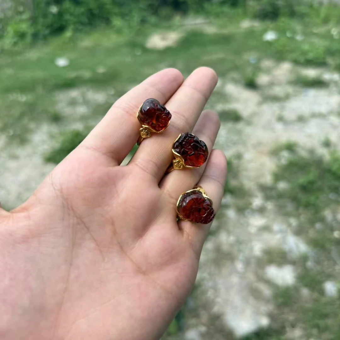 天然精美血珀国风款貔貅戒指 M034—多样性发一