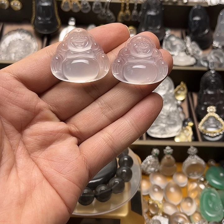平***乐石英质玉未镶嵌佛公