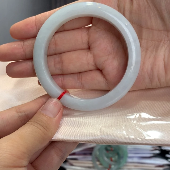 翡翠未镶嵌手镯买断