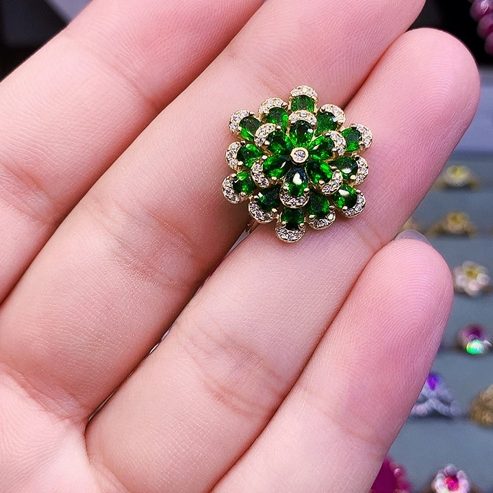 银S925镶嵌透辉石戒指