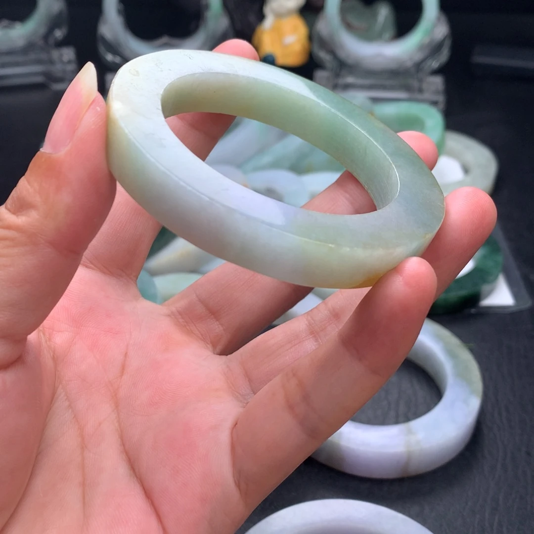 定制翡翠圆条未镶嵌