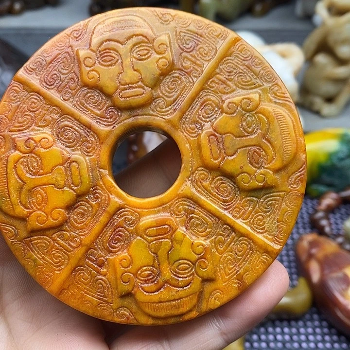 未镶嵌蛇纹石玉颈饰