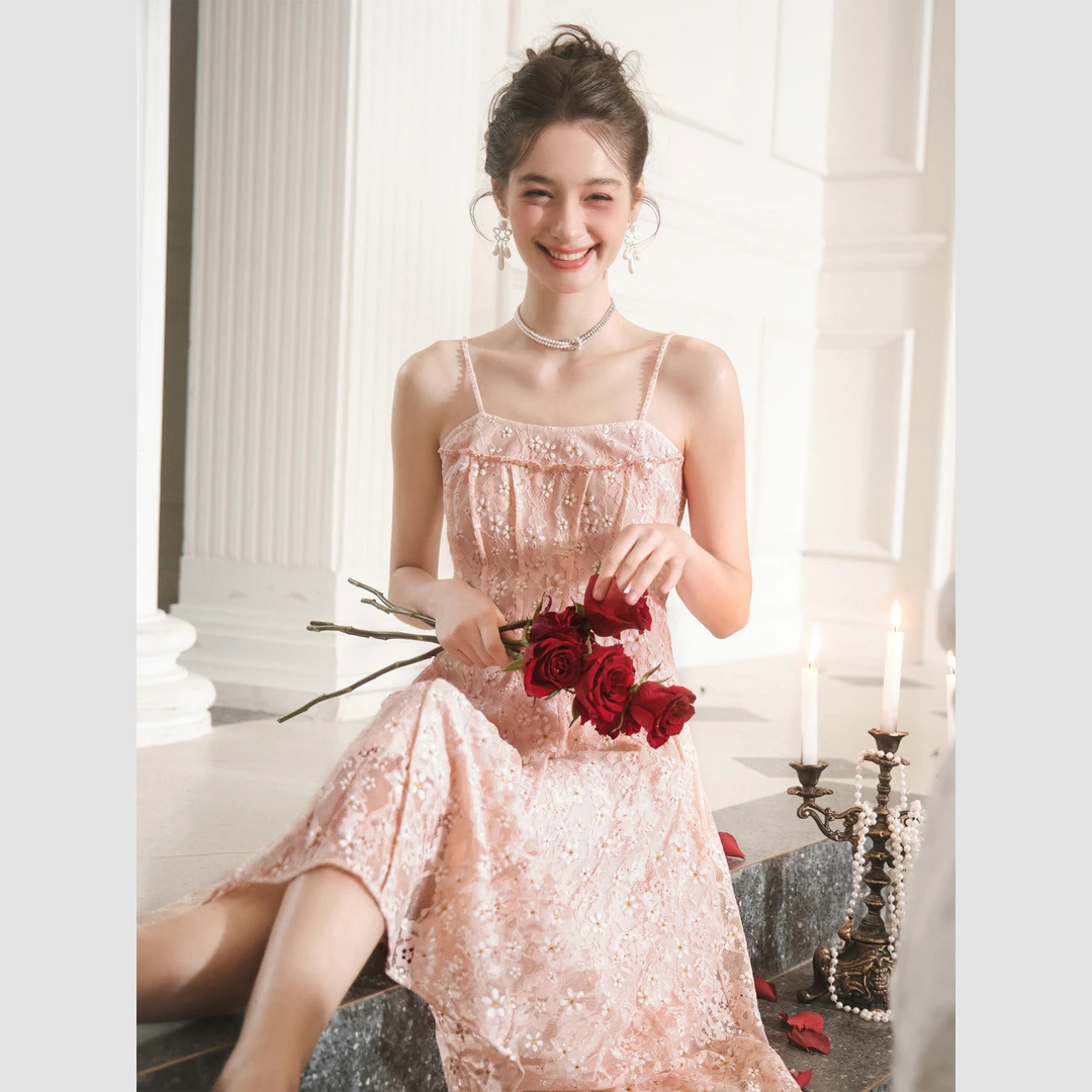 BeQueenStory【夏日雏菊】仙女蕾丝雏菊提花显瘦连衣裙夏季女