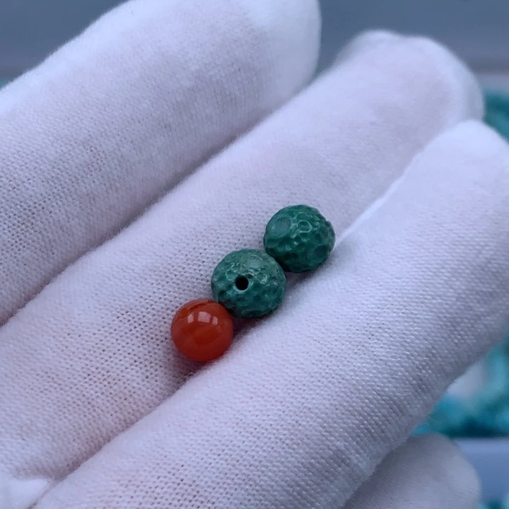 南红玛瑙未镶嵌珠宝奇石