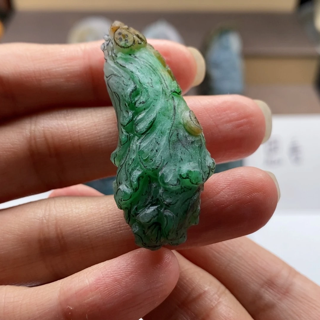 未镶嵌定制翡翠冬*白菜