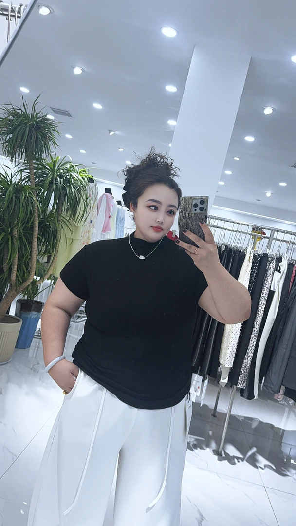 【欢姐推荐】2569大码修身半高领经典百搭打底