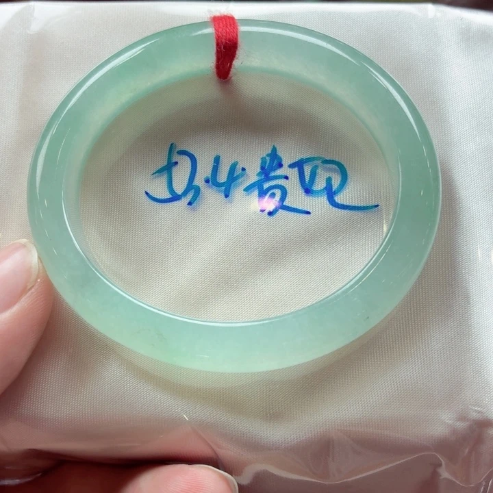 翡翠未镶嵌手镯（贵妃镯）天然缅甸A货翡翠