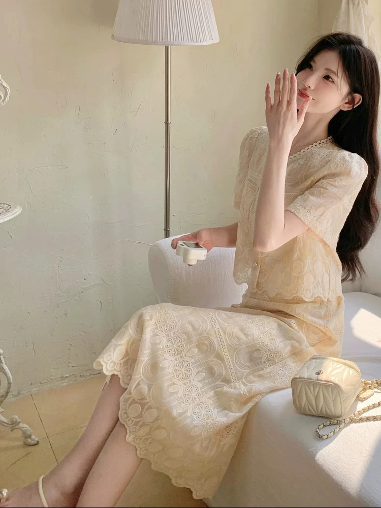 L & L 云云【法式千金】名媛轻熟风蕾丝套装裙女上衣半身长裙两件套