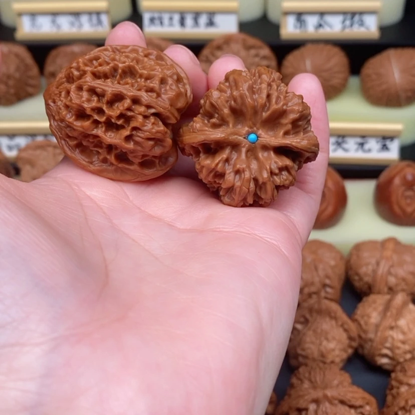 【闪购商品】文玩核桃吊坠野牛39