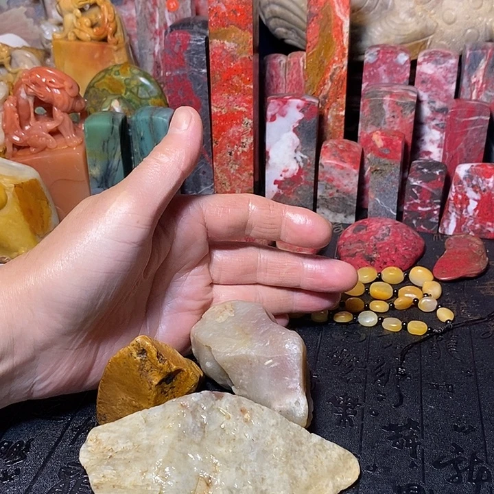 昌化鸡血石盛**缘昌化石