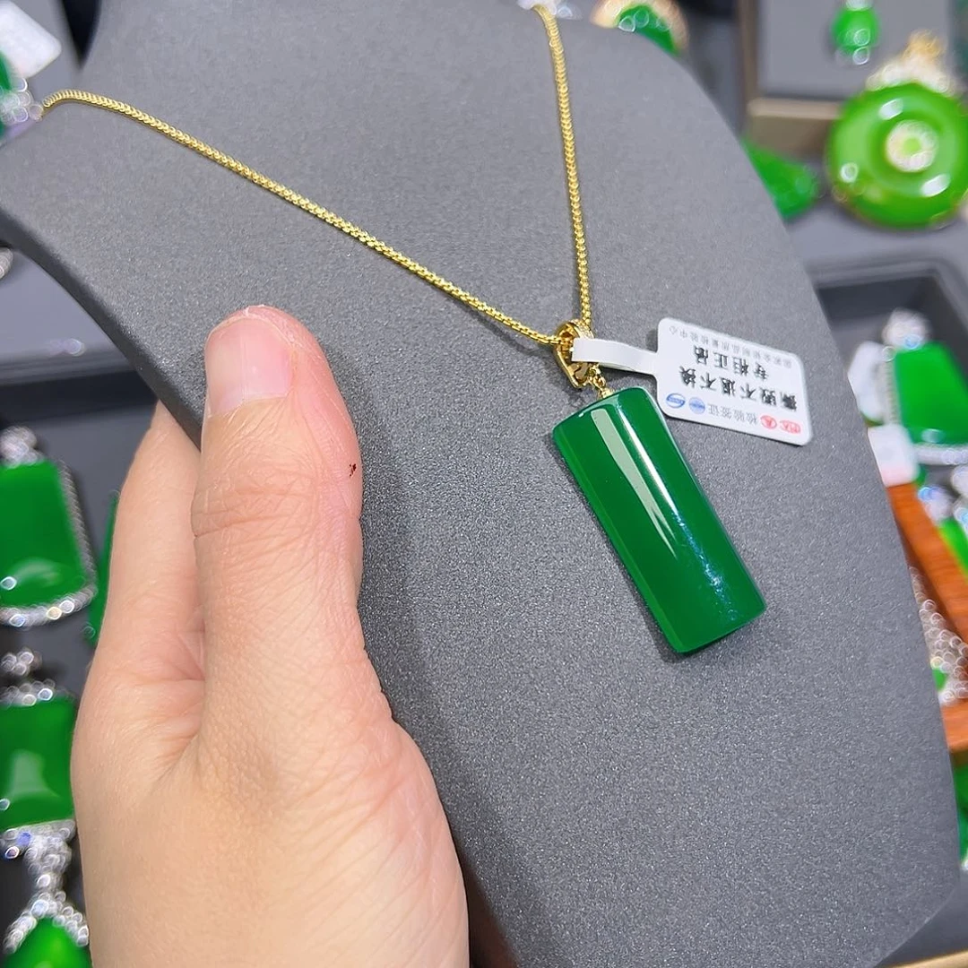 玛瑙/玉髓合金颈饰