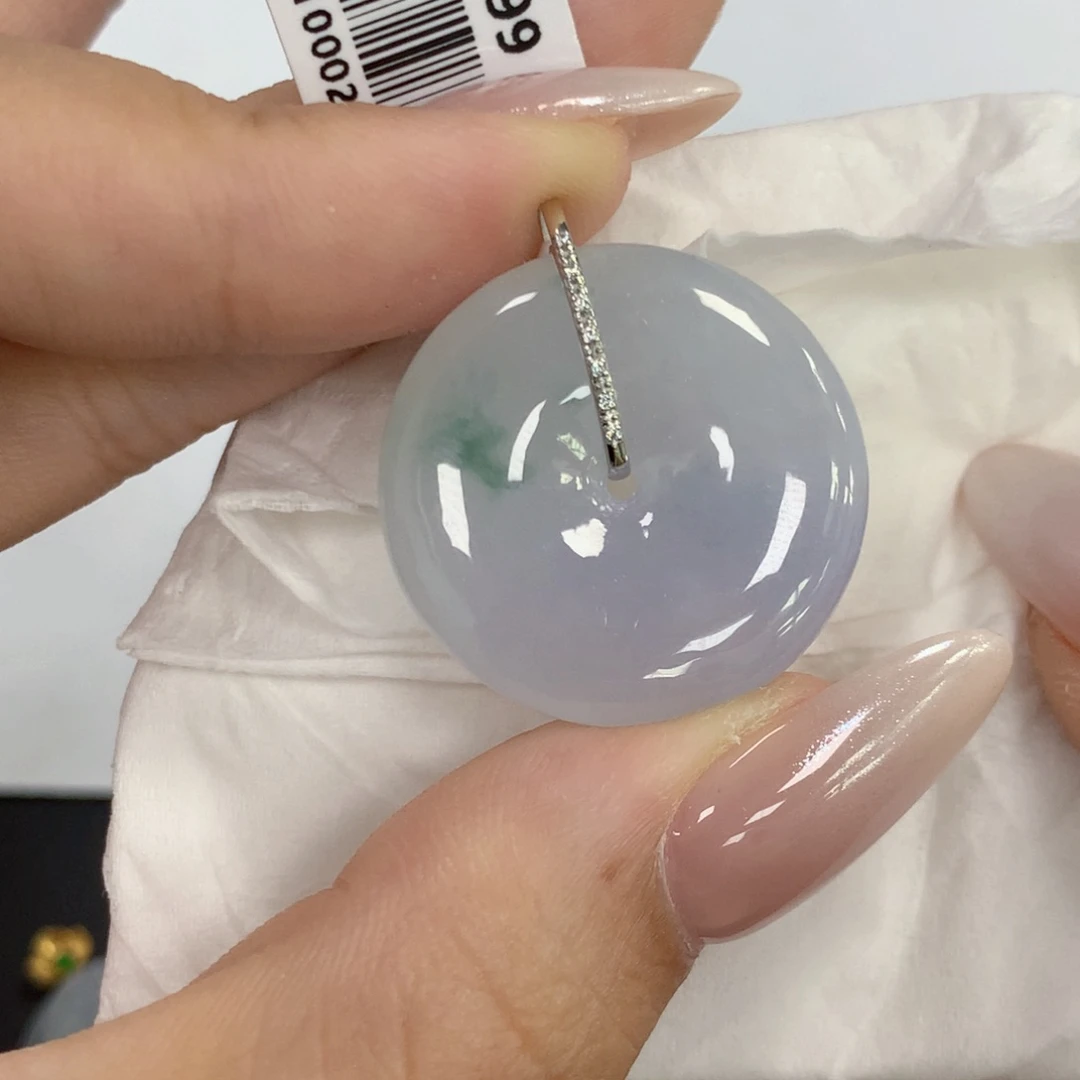 颈饰18K金镶嵌翡翠