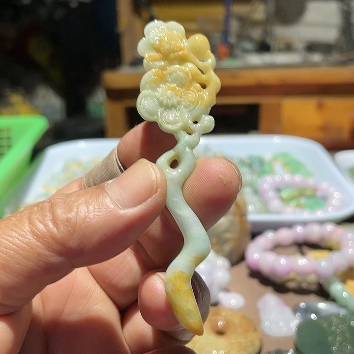 翡翠未镶嵌吊坠(不含链)发簪纯手工双面雕