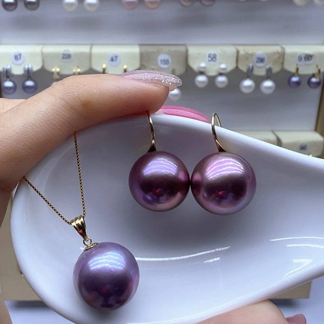 淡水珍珠18K金镶嵌吊坠(赠链)