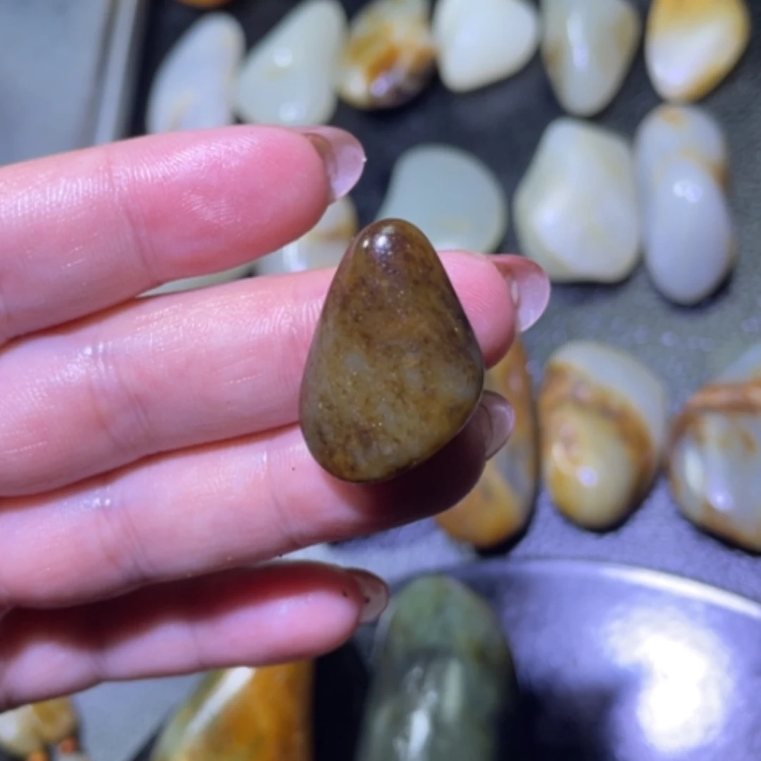 【闪购商品】颈饰未镶嵌和田玉