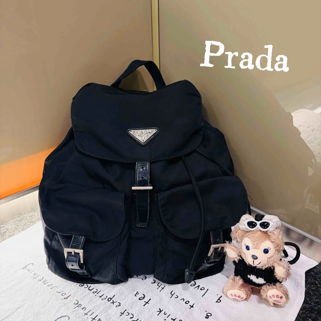 95新 Prada/普拉达 Prada 黑色尼龙书包/9701