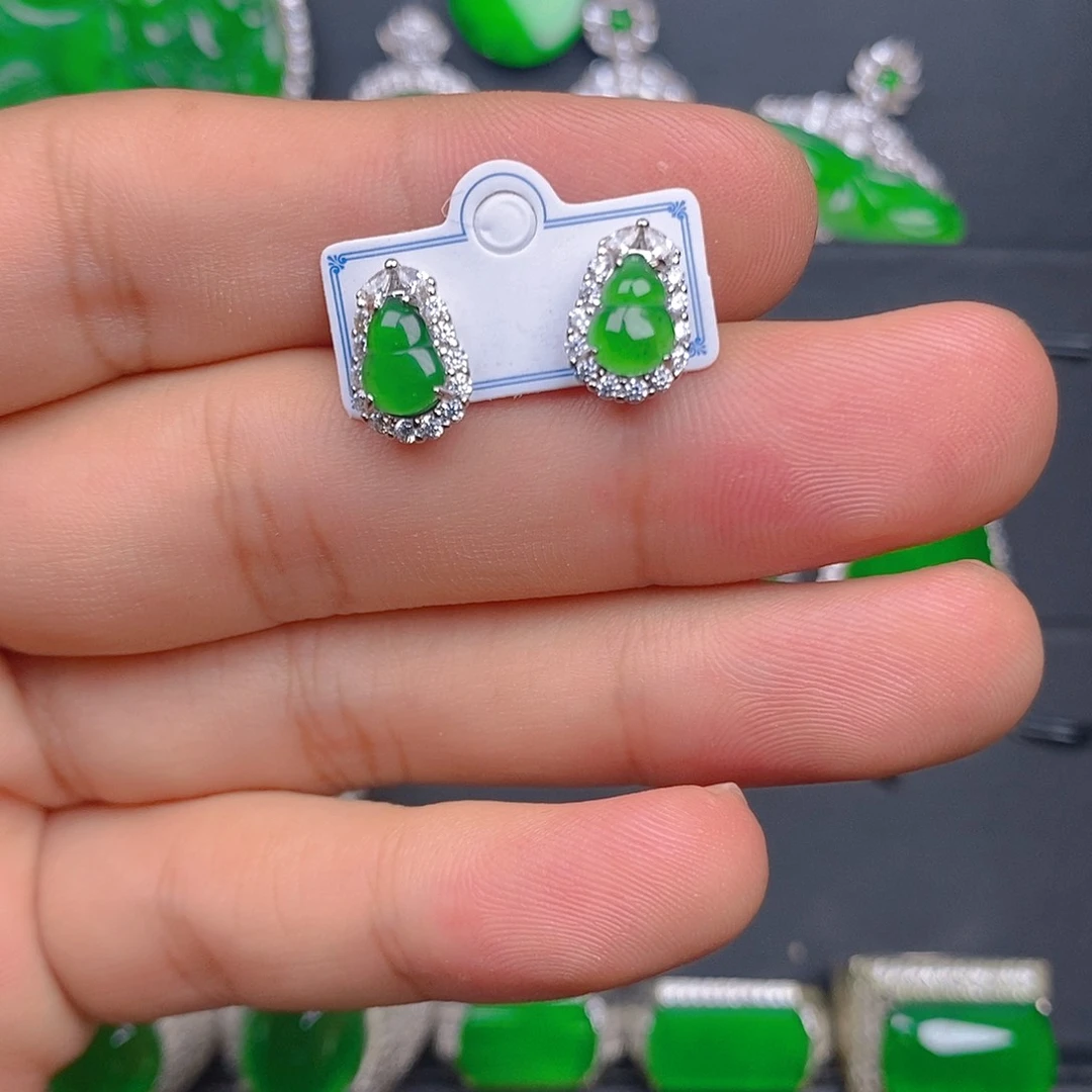 未镶嵌翡翠耳饰耳饰