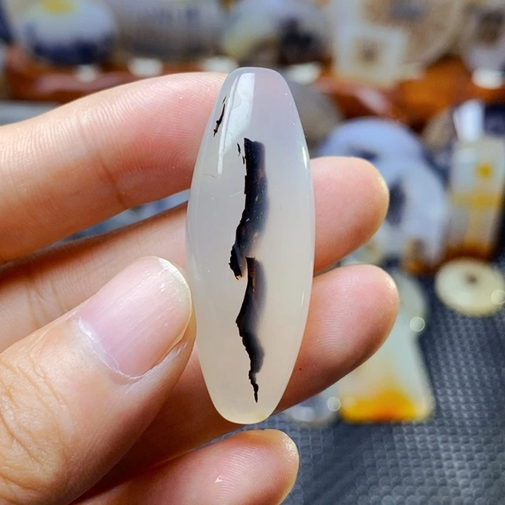 玛瑙/玉髓未镶嵌珠宝半成品