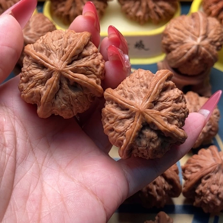 魂***牵把件文玩核桃雨花石四棱 41