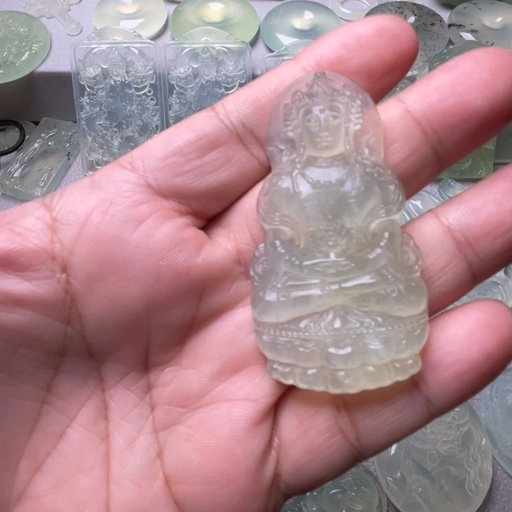 岫玉未镶嵌吊坠(赠链)