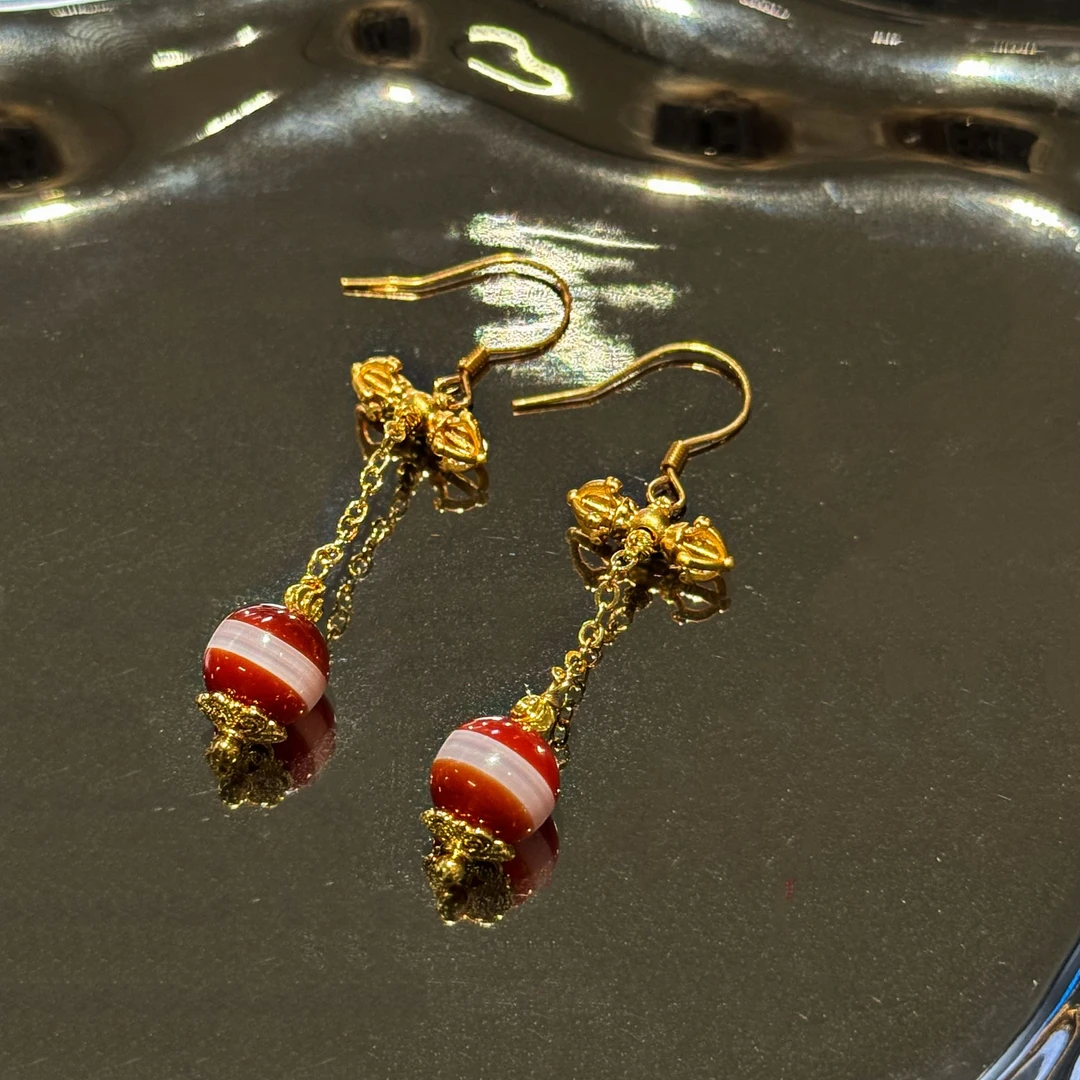 【印象吉祥】杵杵红肉一线玛瑙耳钩（多样性发其一）