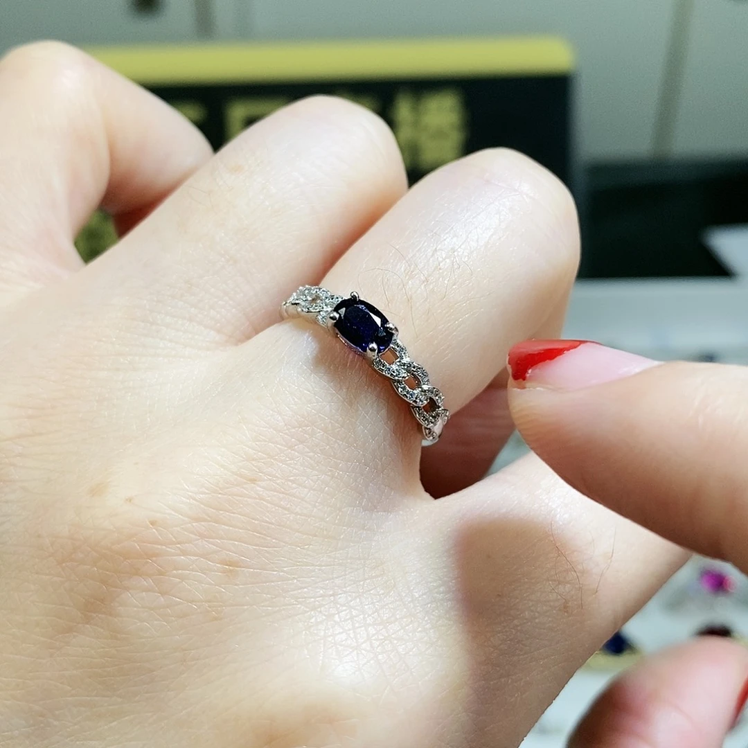 蓝宝石戒指银S925镶嵌