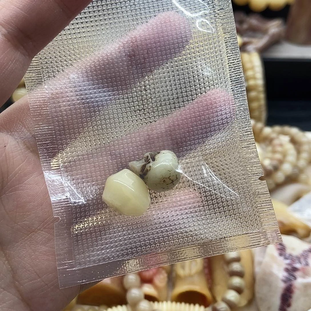 驼骨手串/手链通****。驼骨三通配饰