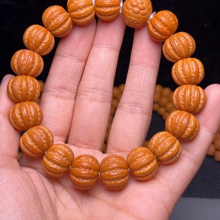 吊坠猴头核桃15头货八愣串财神