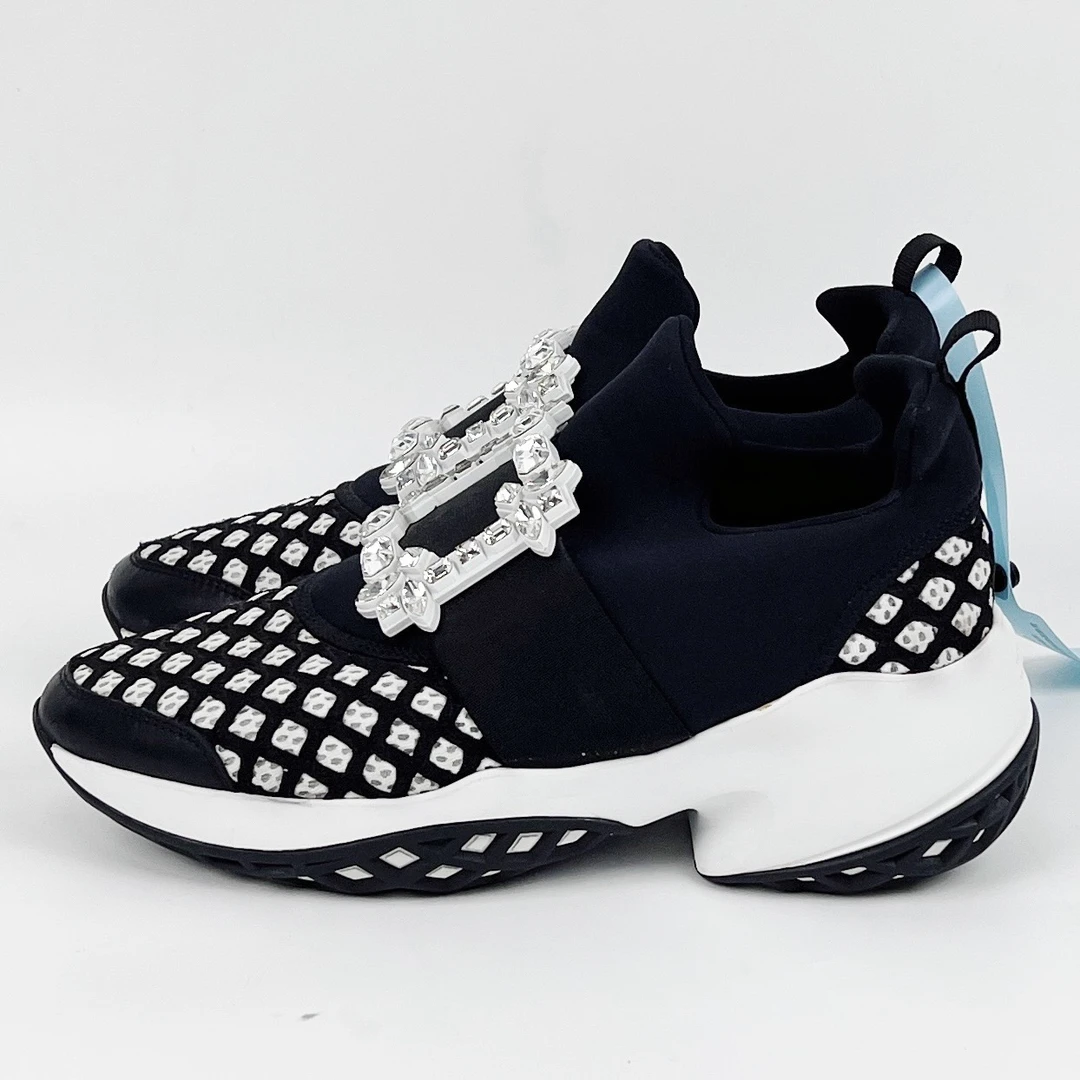 95新 Roger Vivier/罗杰·维威耶 39码 黑白钻扣运动鞋 lm3940
