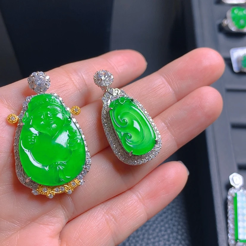 【闪购商品】翡翠吊坠(赠链)银S925镶嵌薇**の