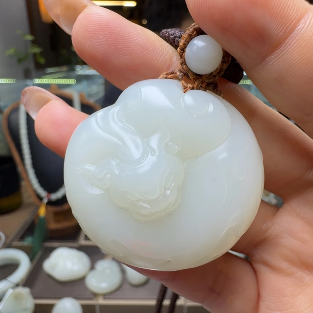 和田玉未镶嵌挂件