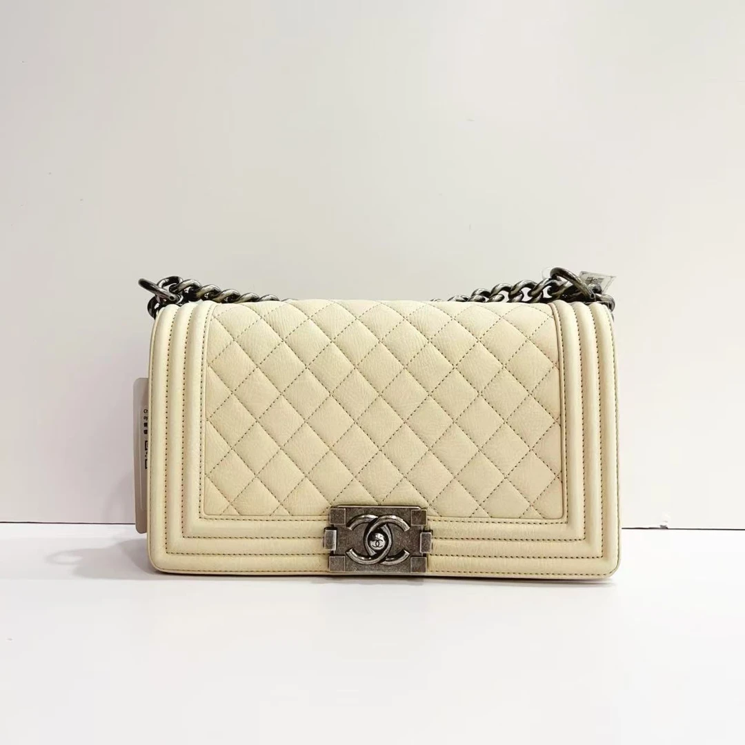 95新 Chanel/香奈儿 7姐专场/奶白色 中号 leboy 链条包