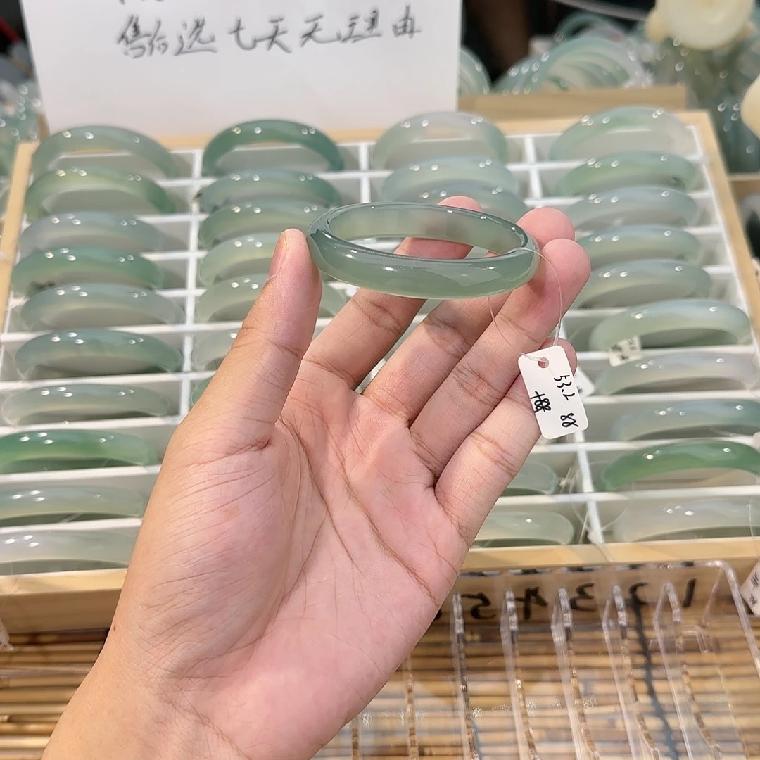 手镯玛瑙/玉髓未镶嵌圈口53.2