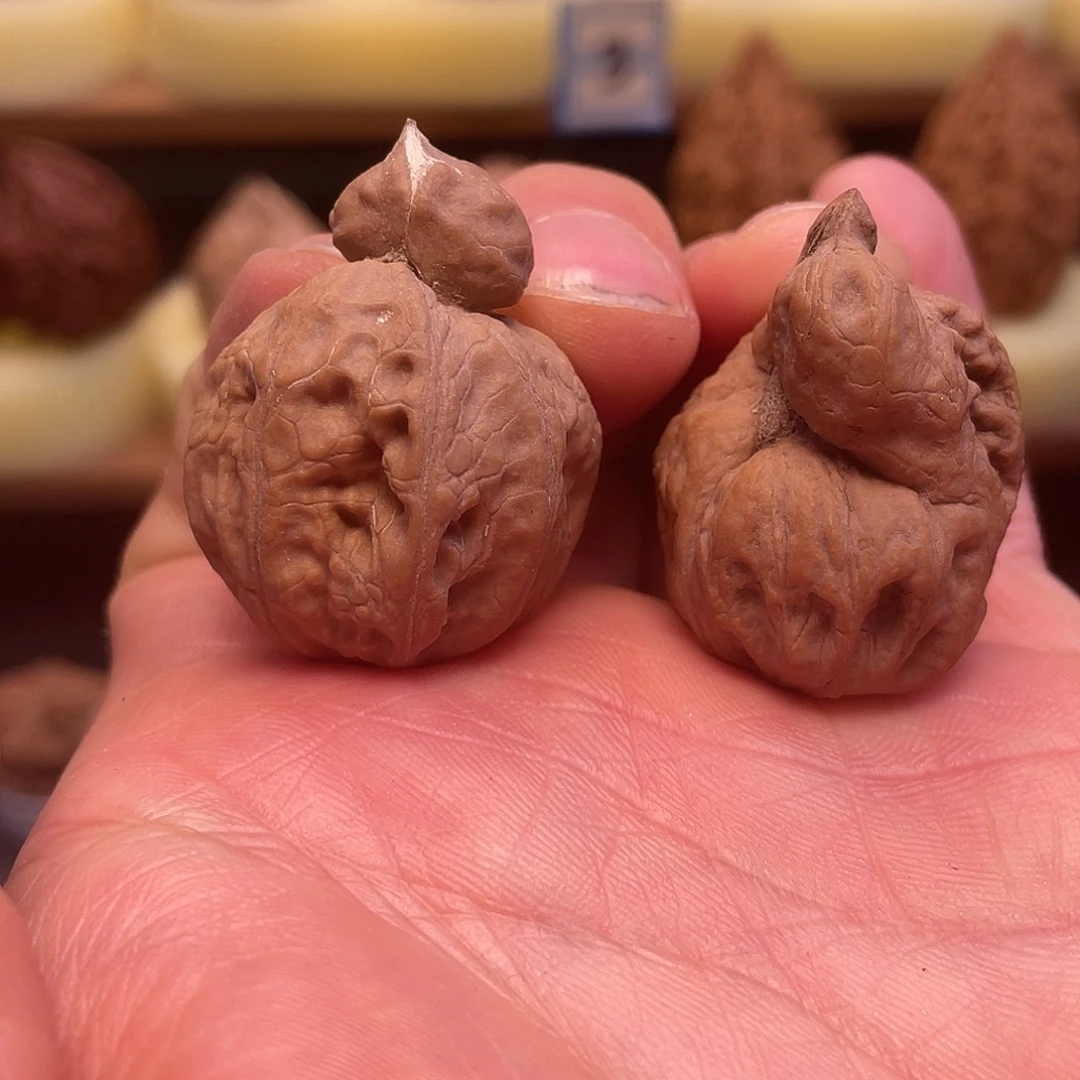 小***士吊坠猴头核桃秋子异形小鸟2只