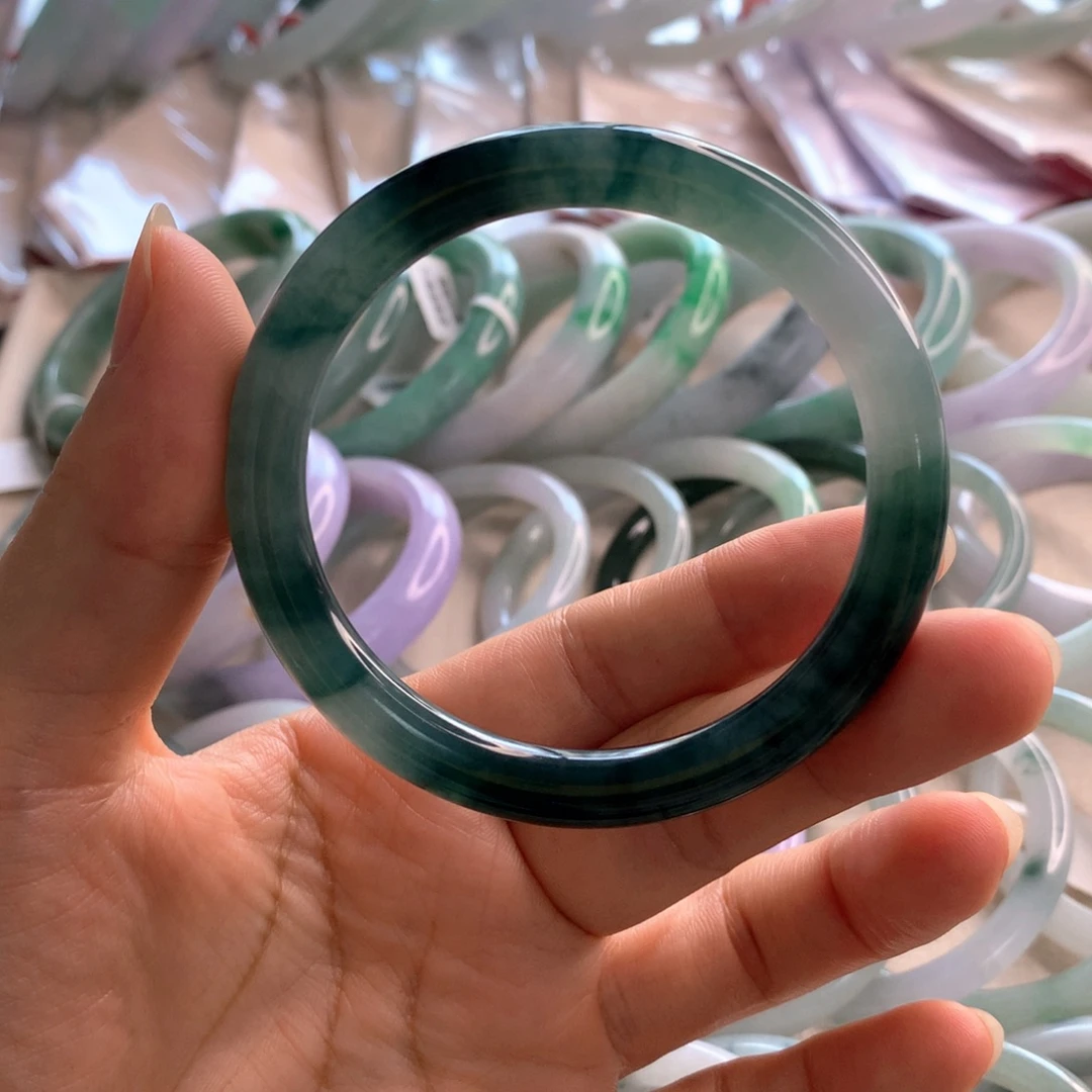 翡翠未镶嵌手镯圆条飘花54.6