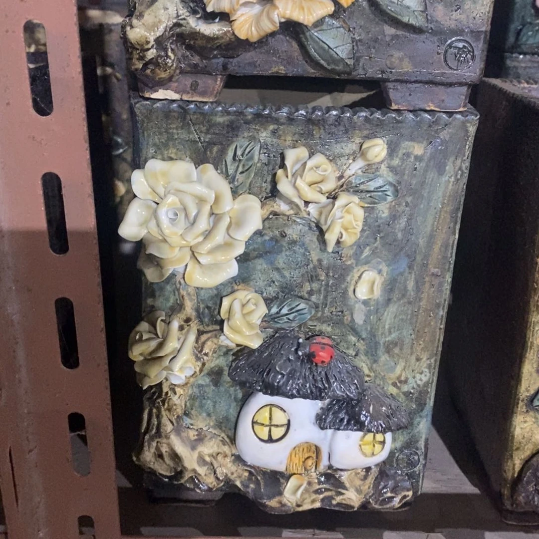 红陶青藤花器多肉花盆