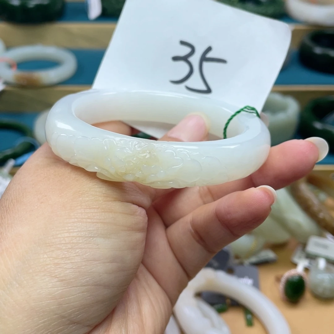 未镶嵌手镯和田玉圈口59