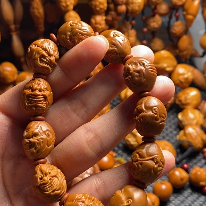 吊坠橄榄核山鬼恶僧