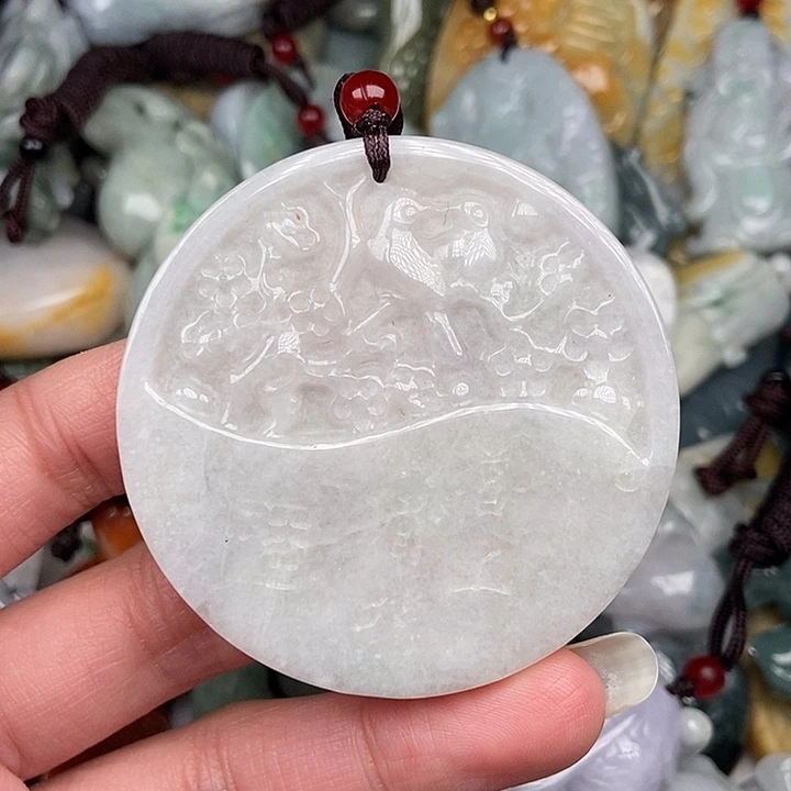 颈饰未镶嵌翡翠翡翠