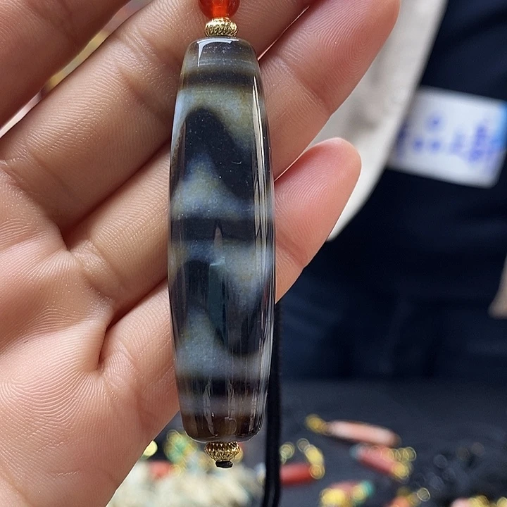 玛瑙/玉髓合金颈饰