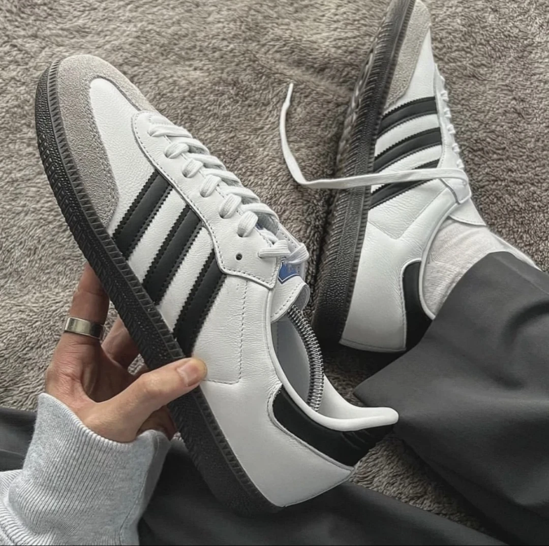 【潮流德迅鞋】2025年新款春夏轻便时尚情侣休闲板鞋