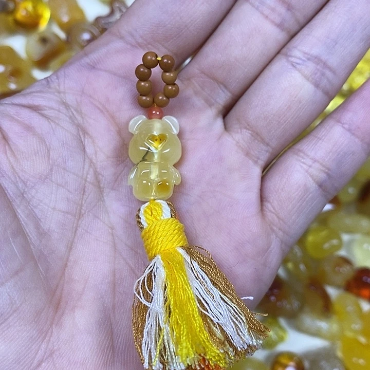 吊坠橄榄核福利小熊滴溜