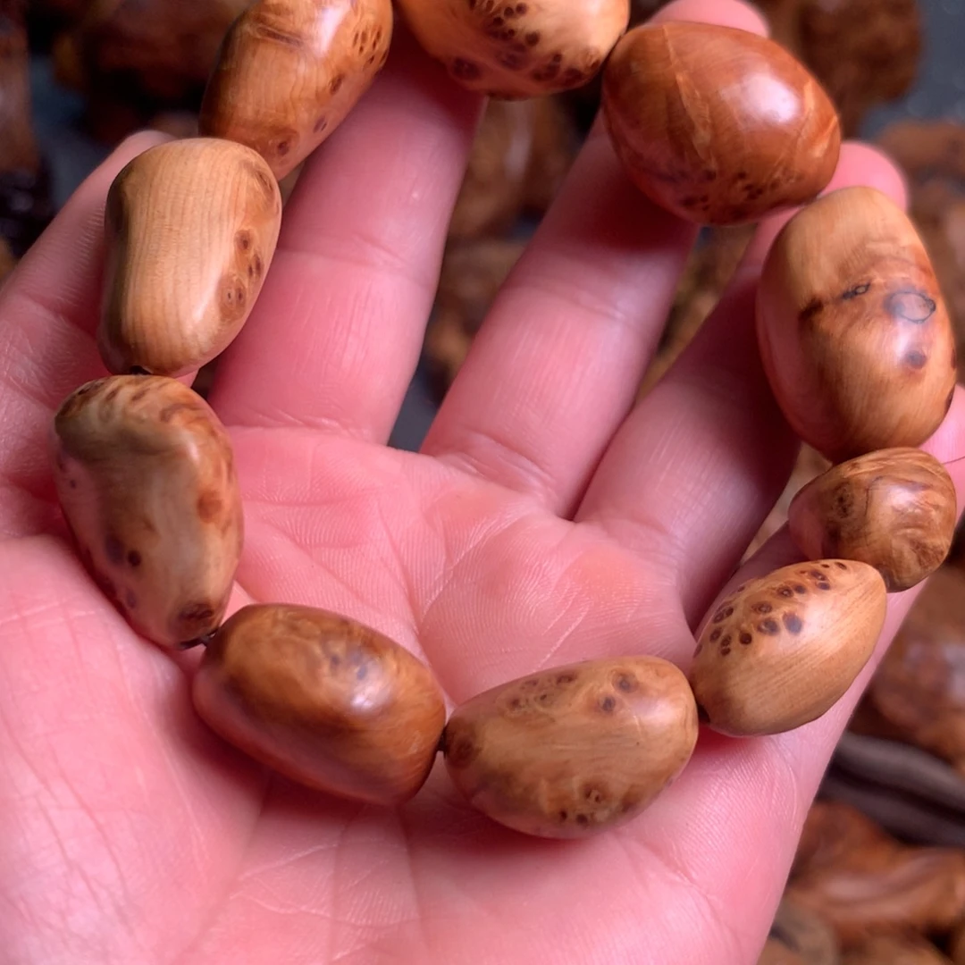 柏木（崖柏）崖柏陈化根雕摆件家居手串