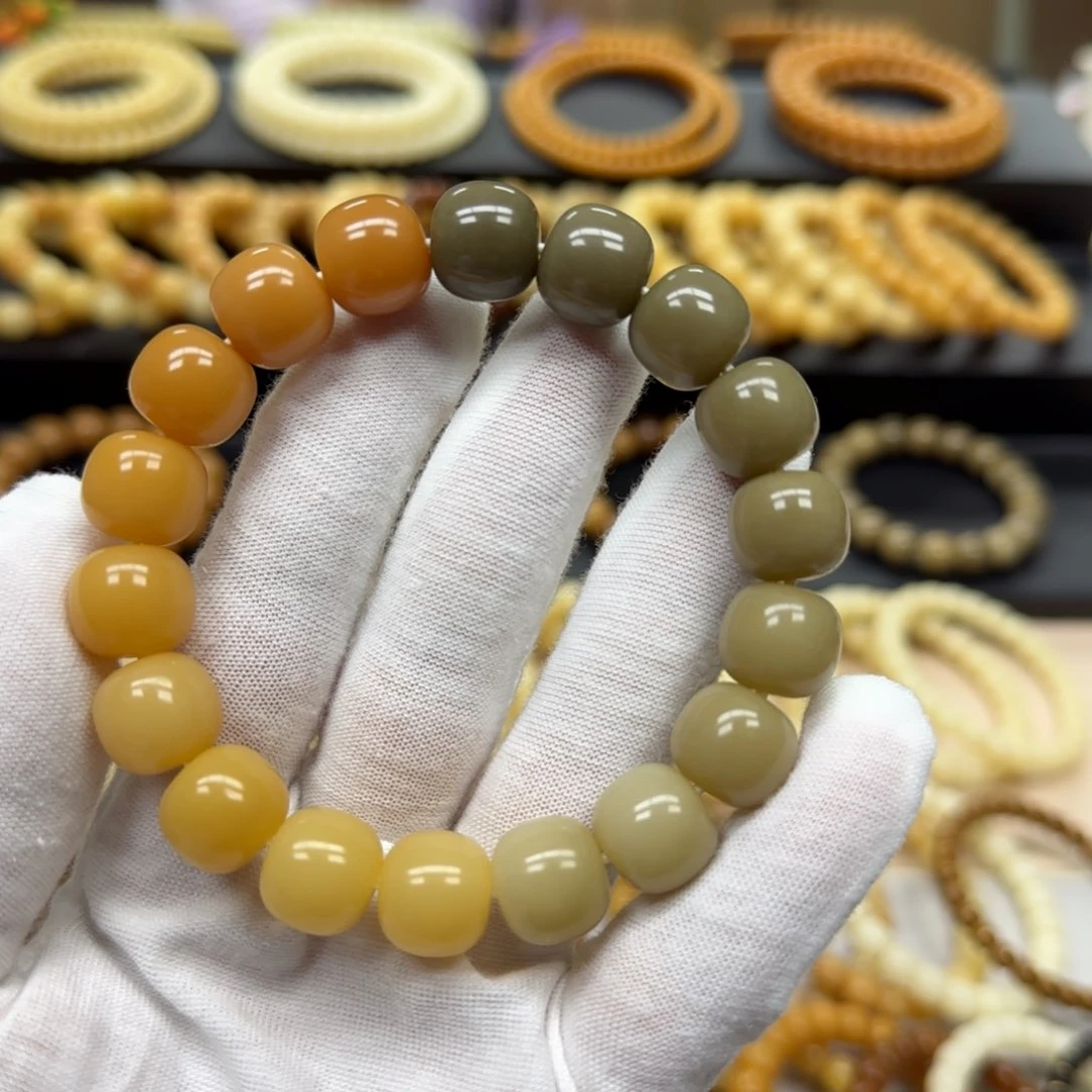 菩提根/象牙果手串12*13 双渐变 5年