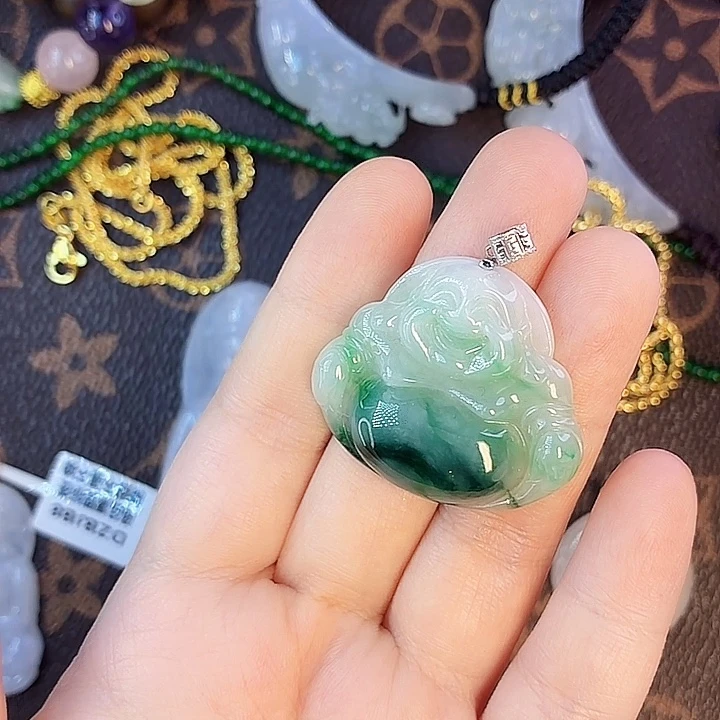 翡翠未镶嵌挂件9872