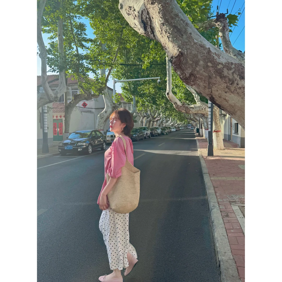 무지징−「锦上添花」韩版时尚显瘦多巴胺百搭棉绸上衣