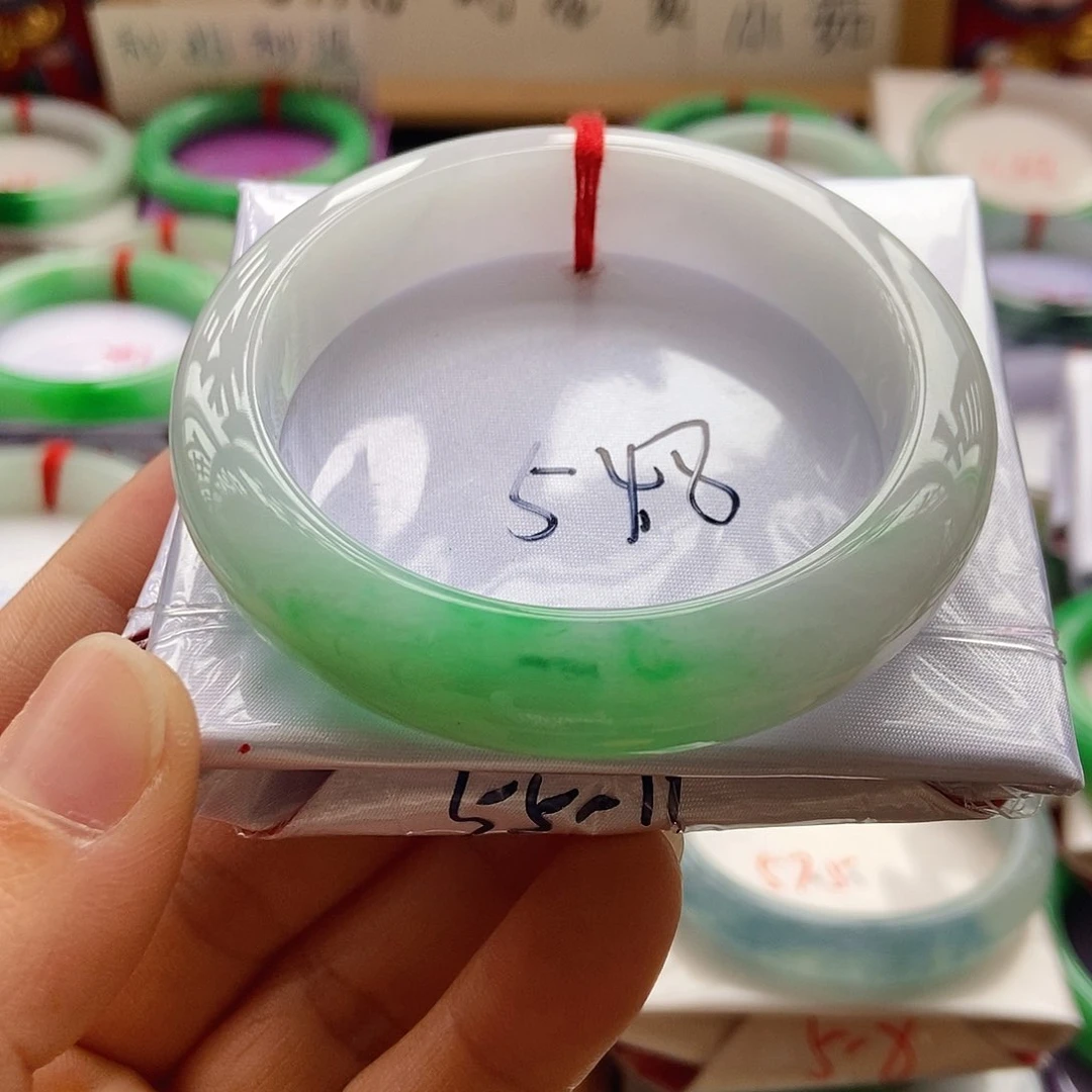 未镶嵌手镯翡翠1号