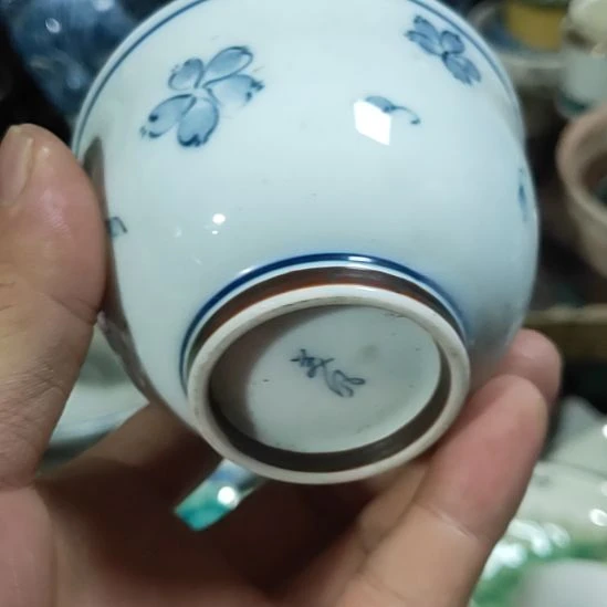 n***n茶盏瓷器活动的人了